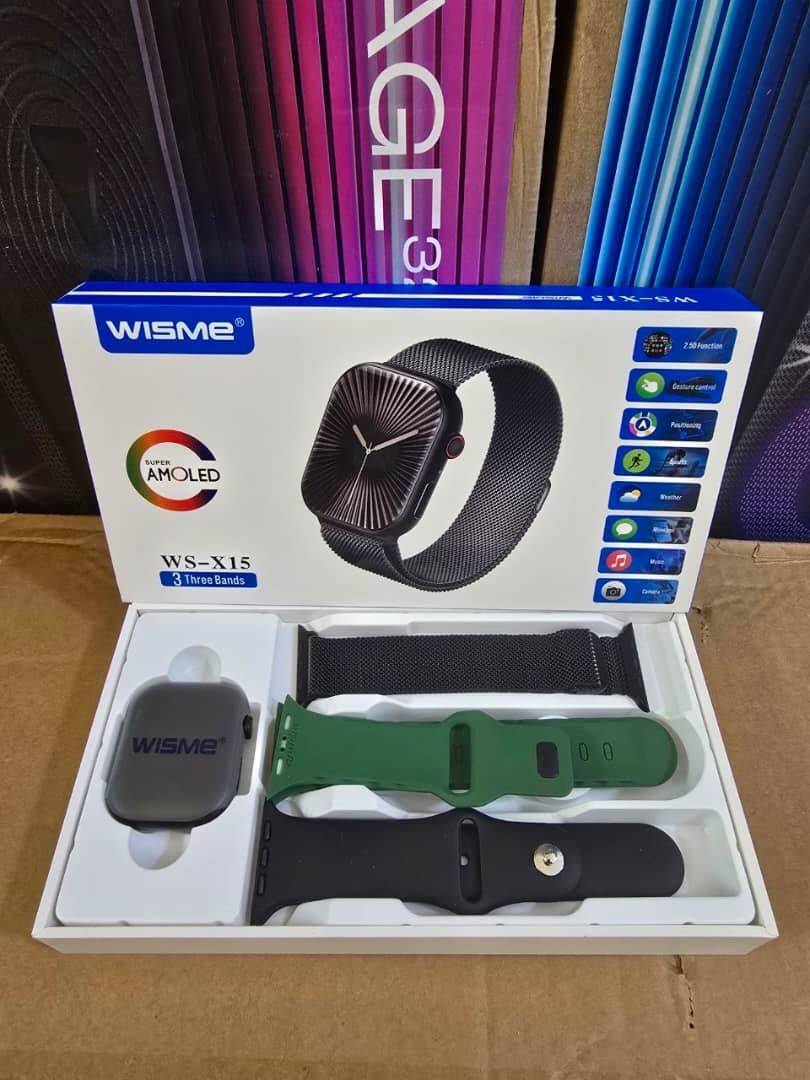 ساعت هوشمند Ws_x15 دارای 3 بند مختلف