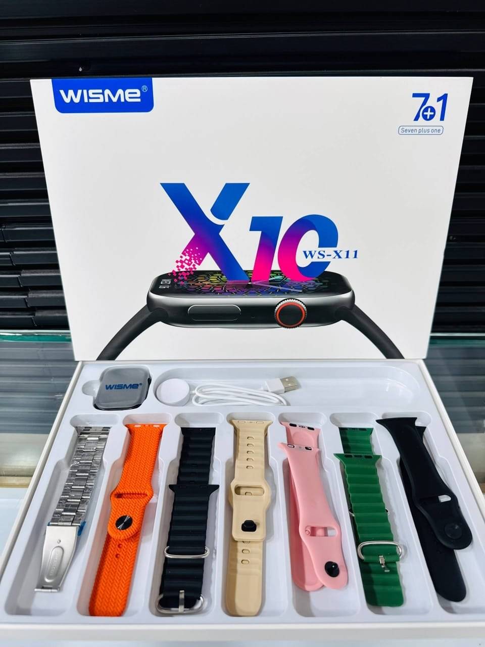 ساعت هوشمند مدل WSX11 دارای 7 عدد بند